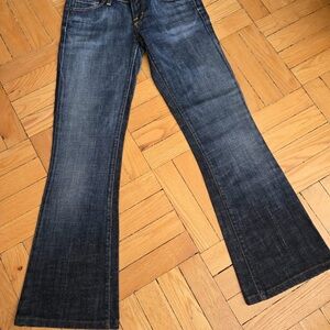 Citizen of Humanity, low waist flare stretch, dark wash jeans, women’s size 26